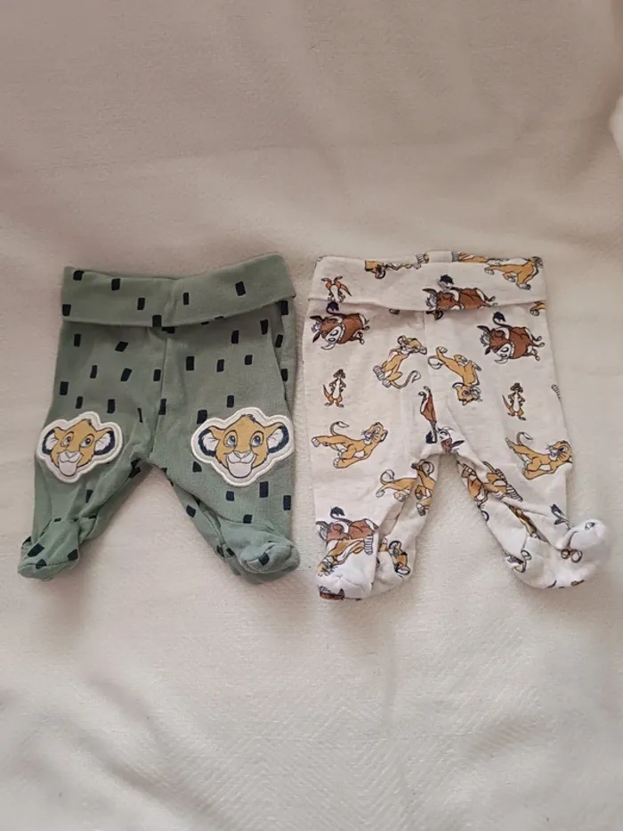 🎀 lot de 2 magnifique legging le Roi Lion taille naissance 🎀