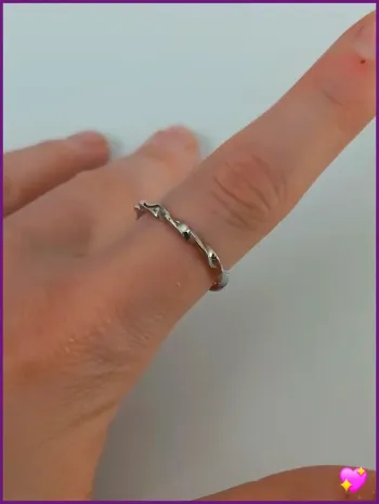 Bague argentée en acier inoxydable