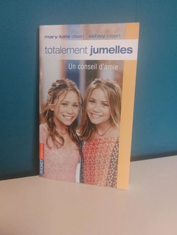 Livre totalement jumelles