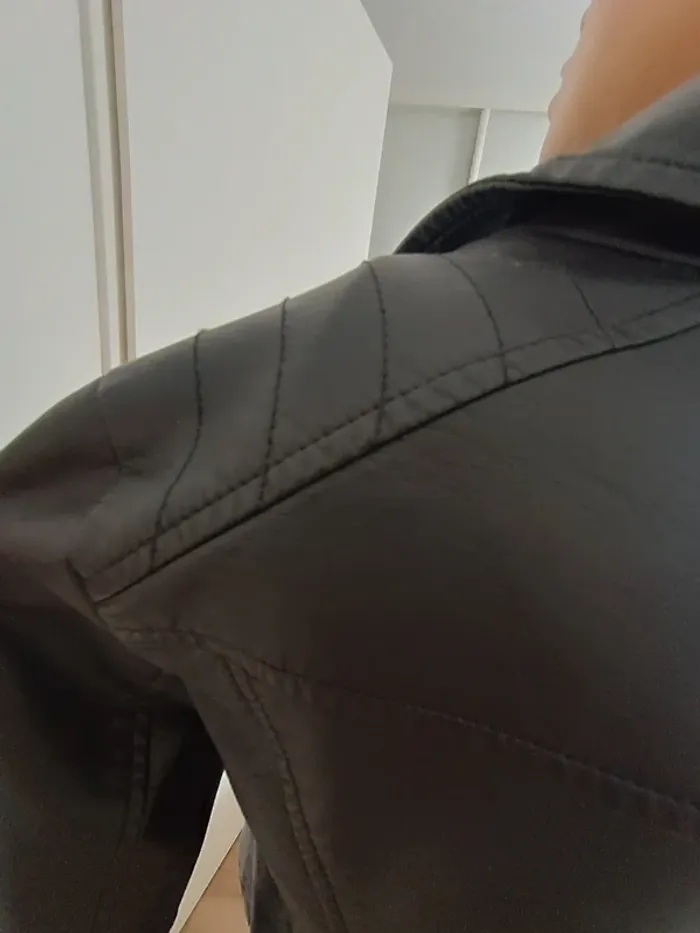 Veste simili cuir S - photo numéro 10