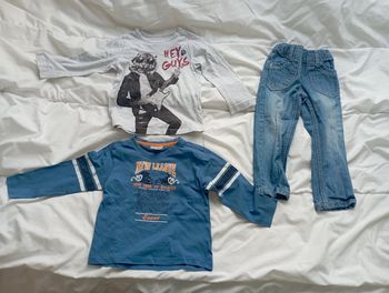 Lot 1 jean et 2 TS ml marque diverses 3 ans neuf 10€
