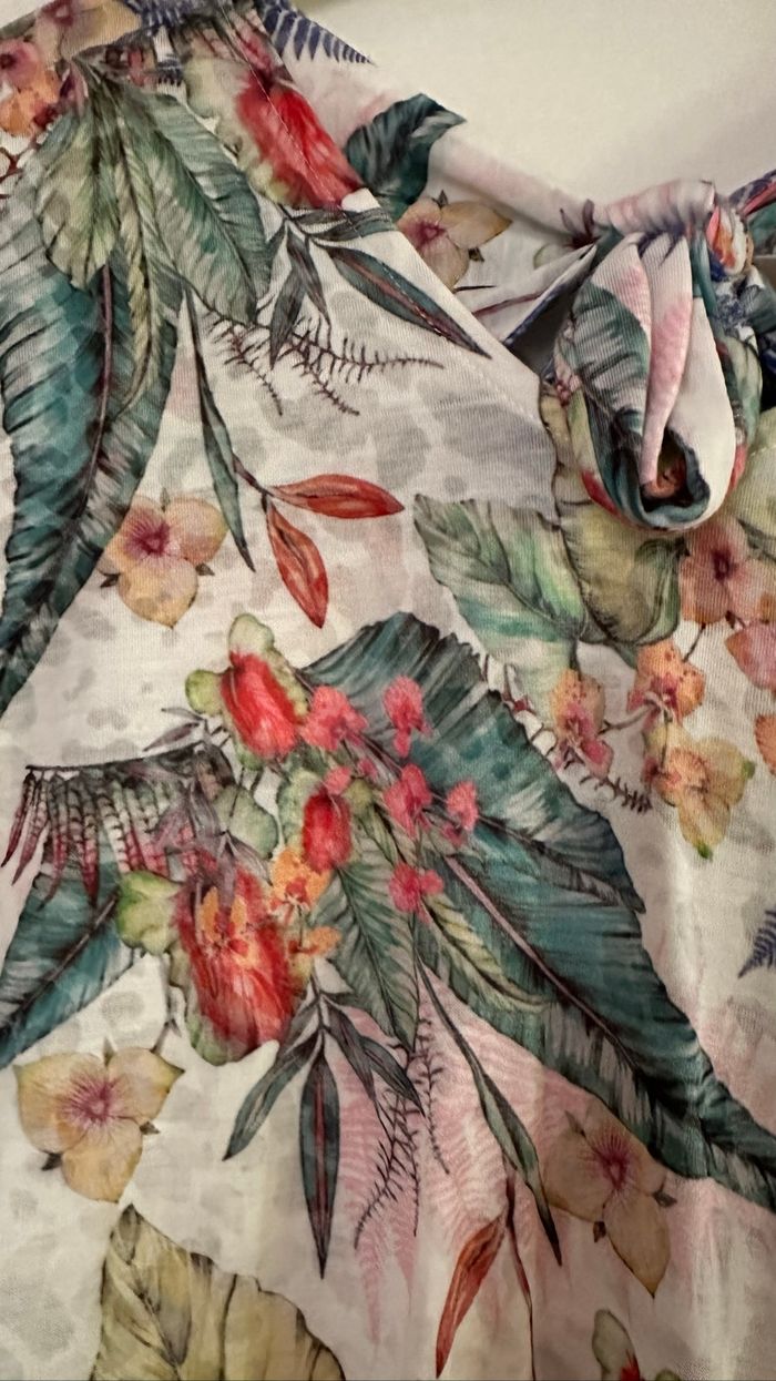 Haut fleuri - photo numéro 2