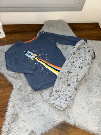 Ensemble bleu et gris - 24 mois - Mots D’enfants