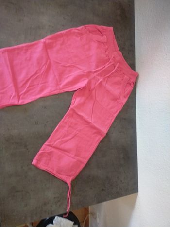 Pantacourt fluide rose taille 36