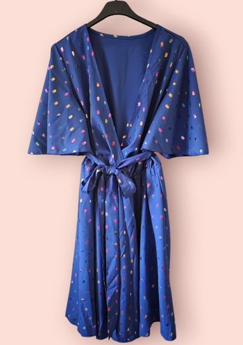 💥Jolie robe motifs avec ceinture 