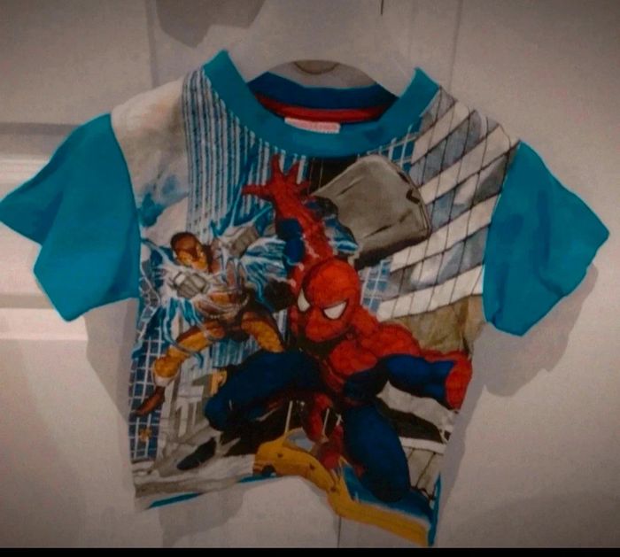 T shirt garçon spiderman 2-3 ans