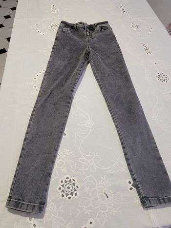 Jean Slim Gris Délavé - Taille Haute - Style Urbain