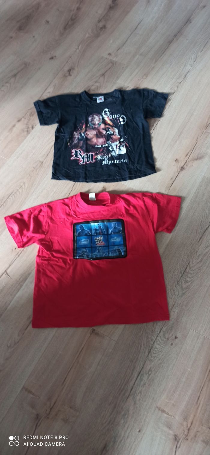 2 t shirts catcheurs 8 ans