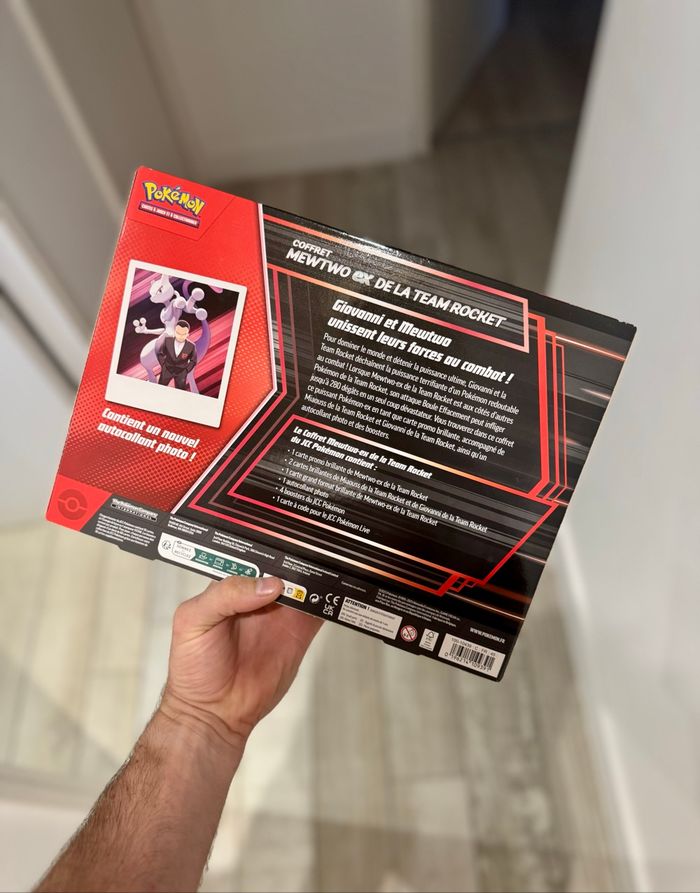 [NEUF] Coffret Mewtwo ex de la team Rocket EV10 - photo numéro 2