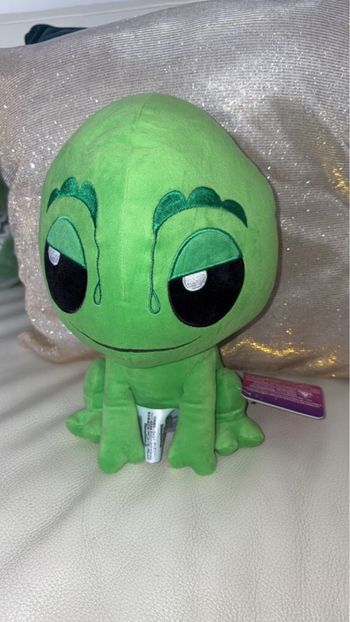 Disney Store- Peluche Pascal (Raiponce) - Neuve avec étiquette- Vert