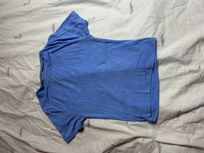 Top bleu - photo numéro 2