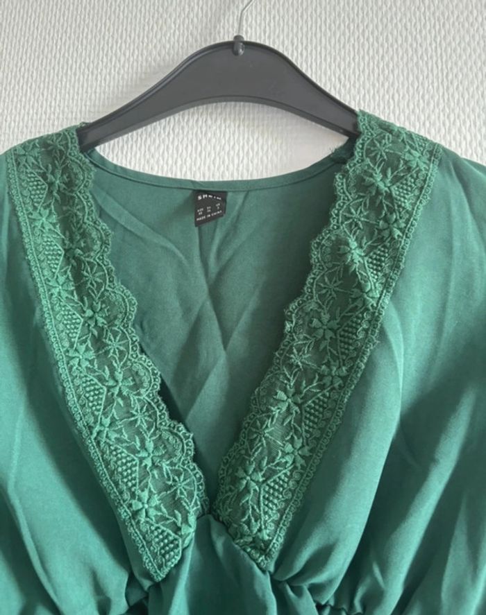 Blouse dentelle verte - photo numéro 2