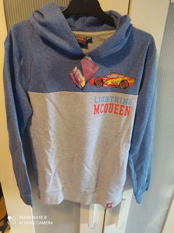 Sweat cars à capuche taille 10ans neuf Vertbaudet