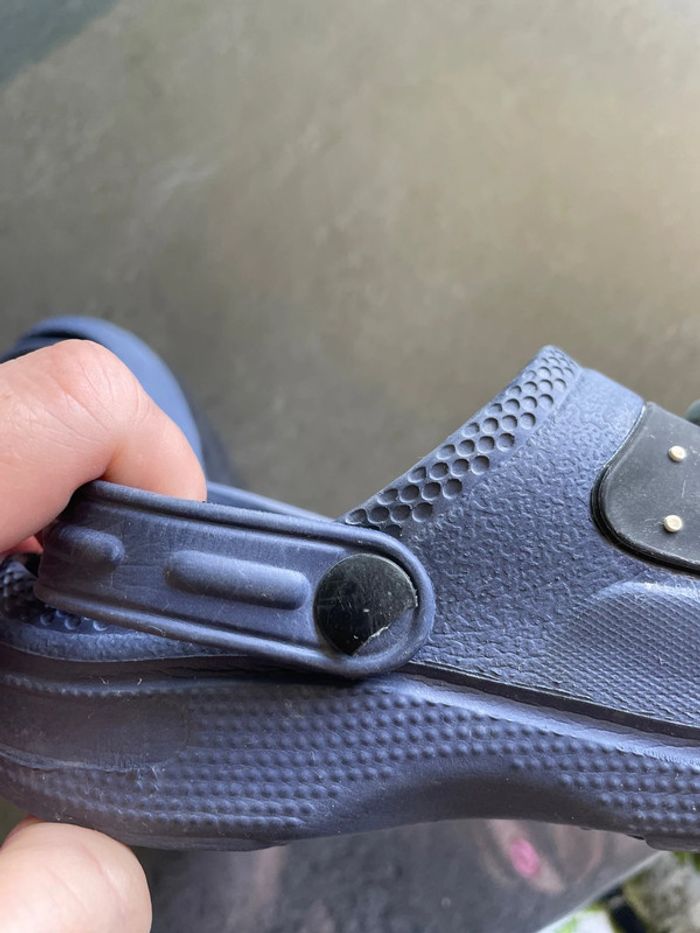 « Crocs » - photo numéro 5