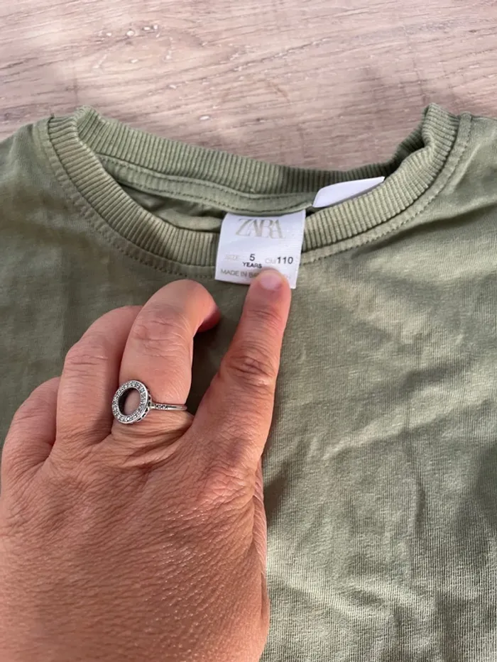 Tee-shirt Zara 5 ans - photo numéro 2