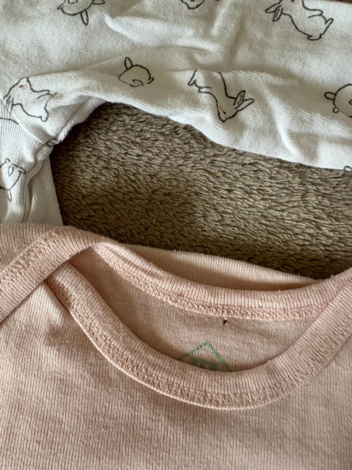 Lot de 3 bodies - photo numéro 3