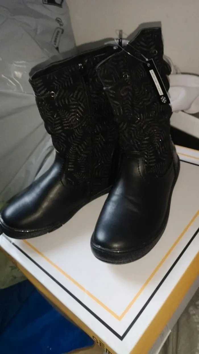 Bottines noires gemo - photo numéro 2
