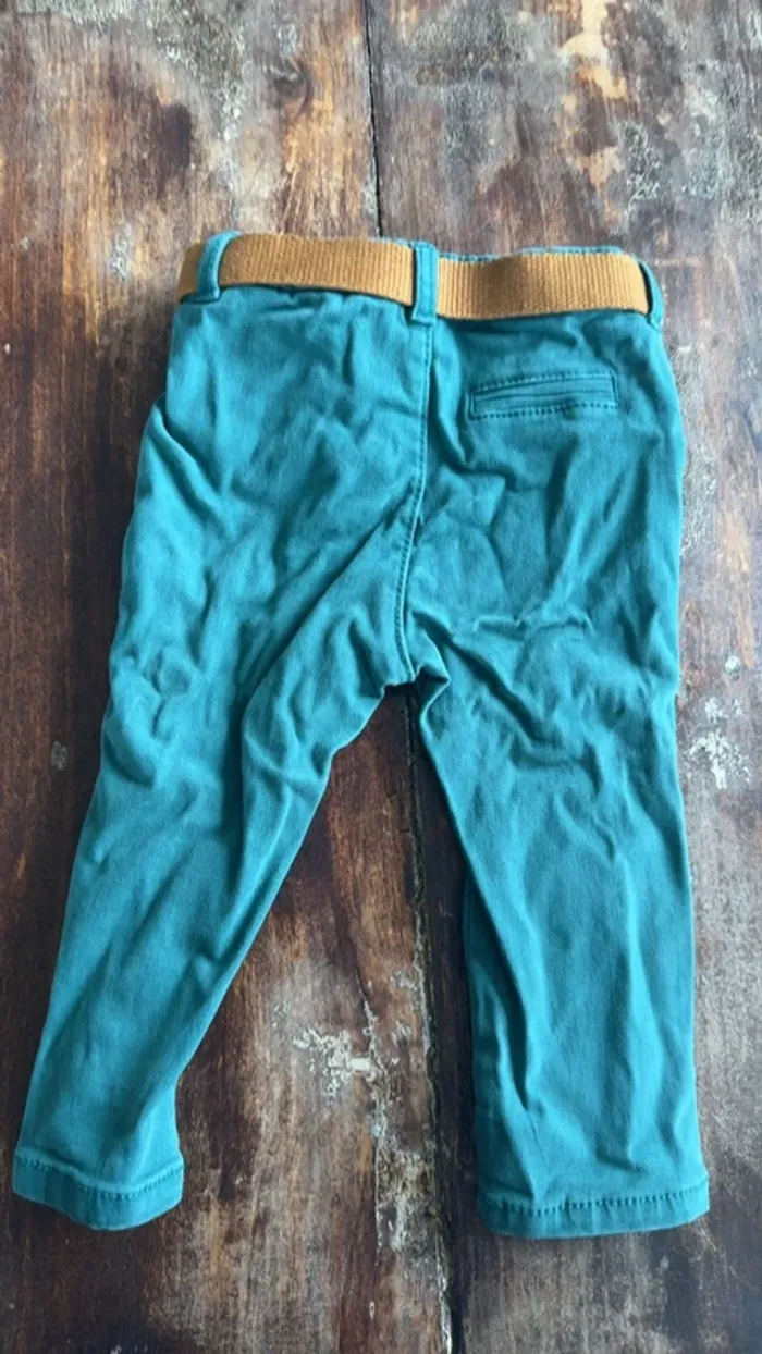 Jean vert avec ceinture - photo numéro 2