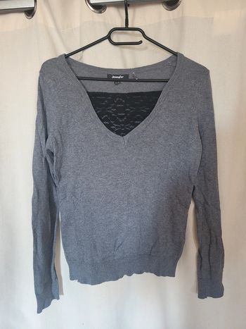 Pull jennyfer taille M