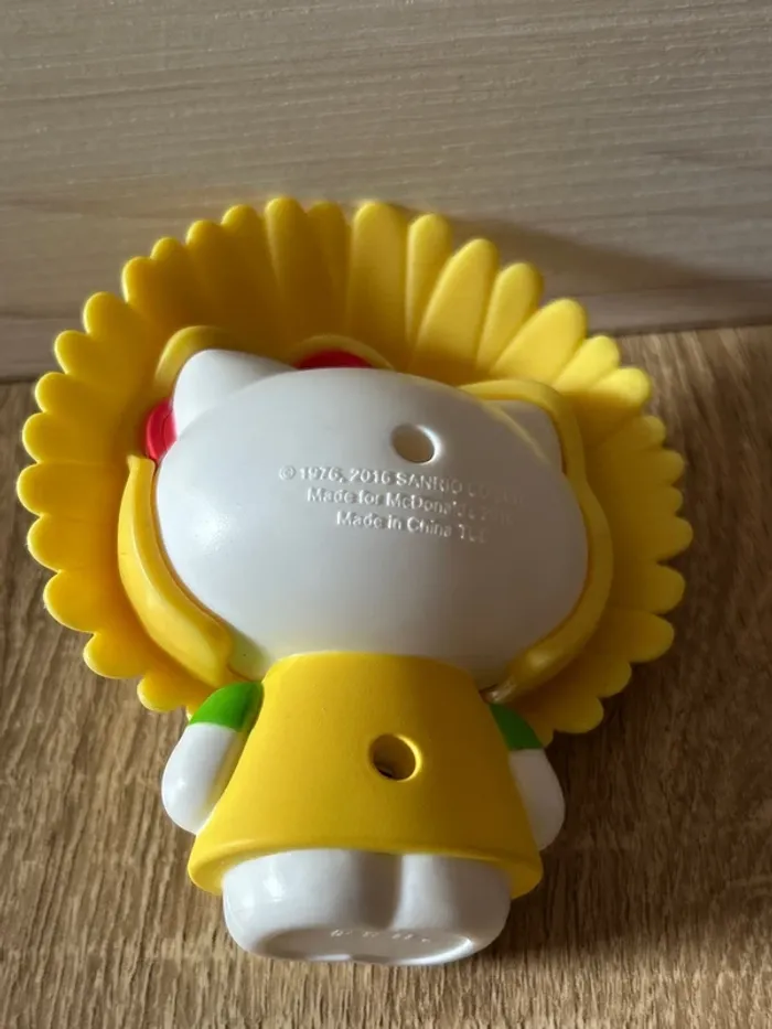 Figurine Hello Kitty / McDonald’s / 1976-2016 / État neuf (sans emballage) / kawaii - photo numéro 3