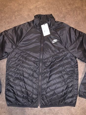 Doudoune Nike homme taille M