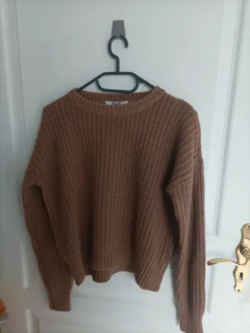 Pull Jennyfer