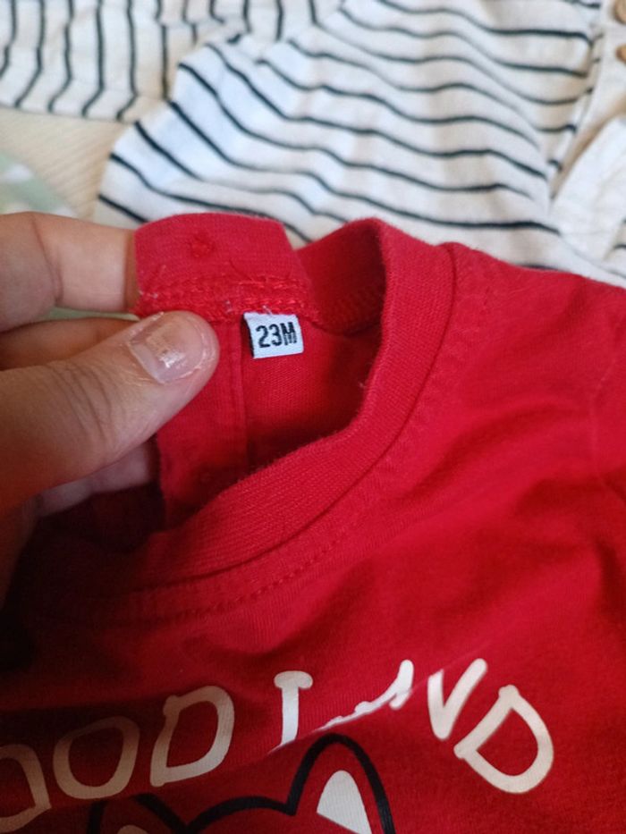 Lot tee shirts - photo numéro 2