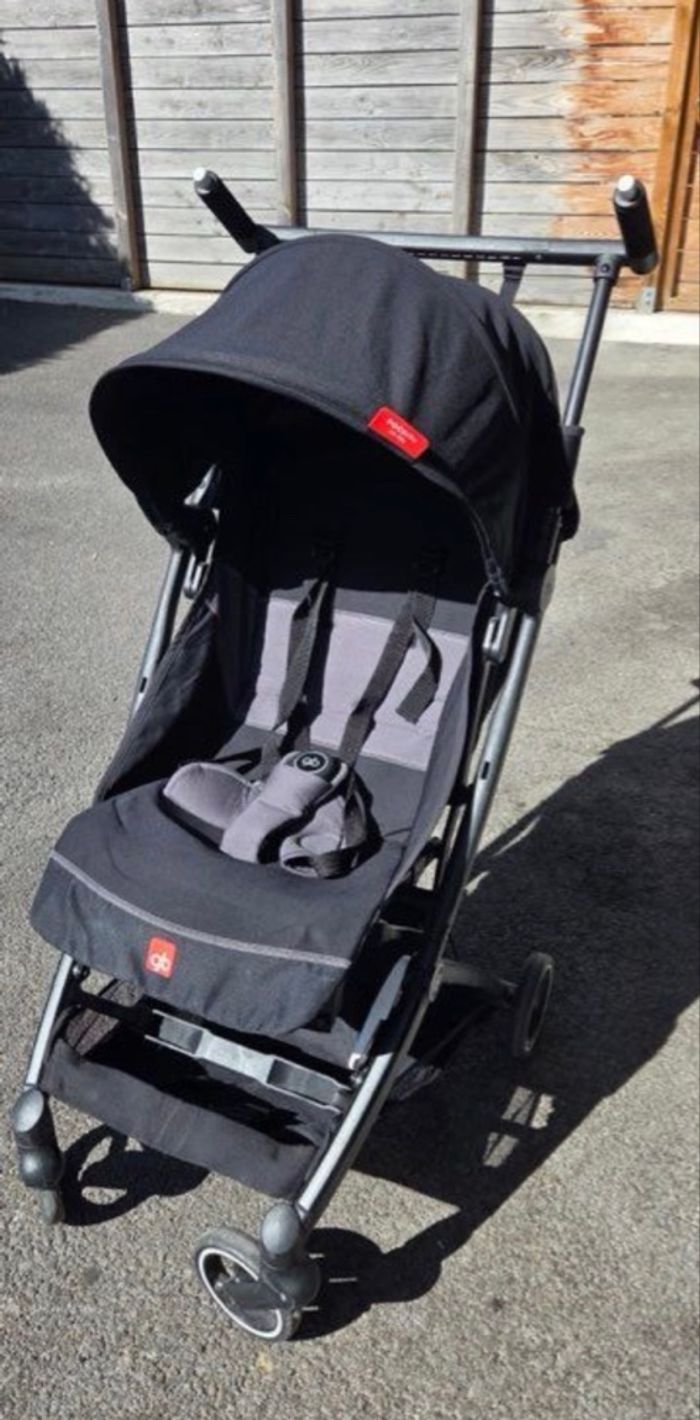 Poussette gb compacte