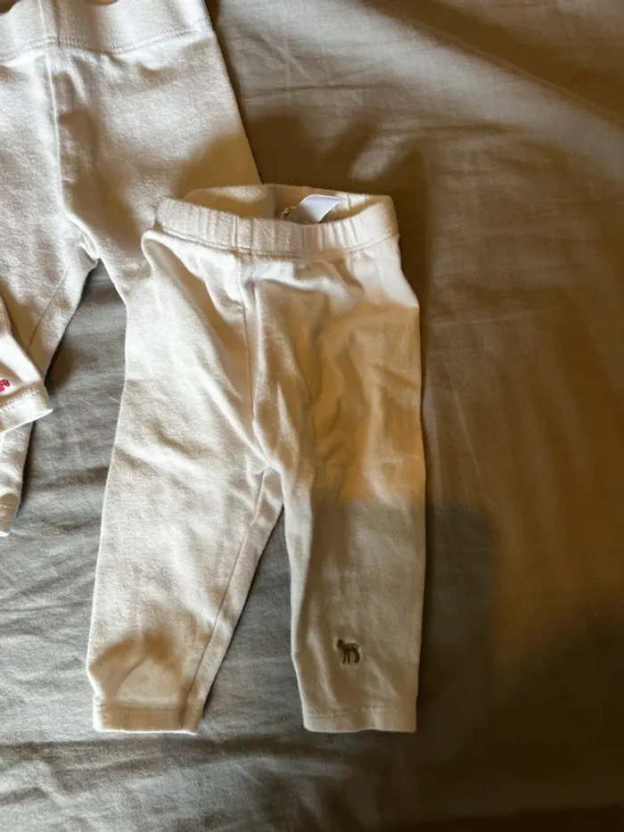 👖 Lot 3 leggings blancs bébé 3M - photo numéro 2