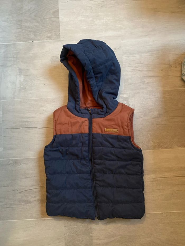 Blouson sans manches - bodywarmer 24 mois