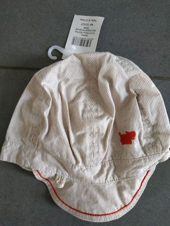 casquette 9-12 mois