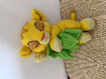 Peluche disney le roi lion simba musicale