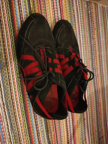 Chaussures baskets sneakers Lee Cooper en nubuck