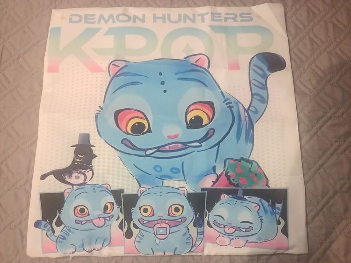Housse de coussin K-pop démon hunters - photo numéro 2