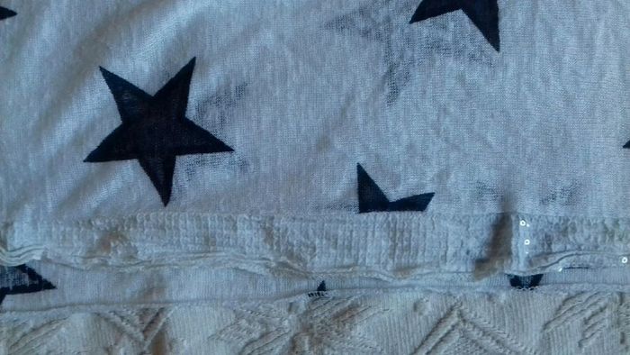 Tee shirt blanc à étoile bleu marine sequins brillant taille 46 - photo numéro 2