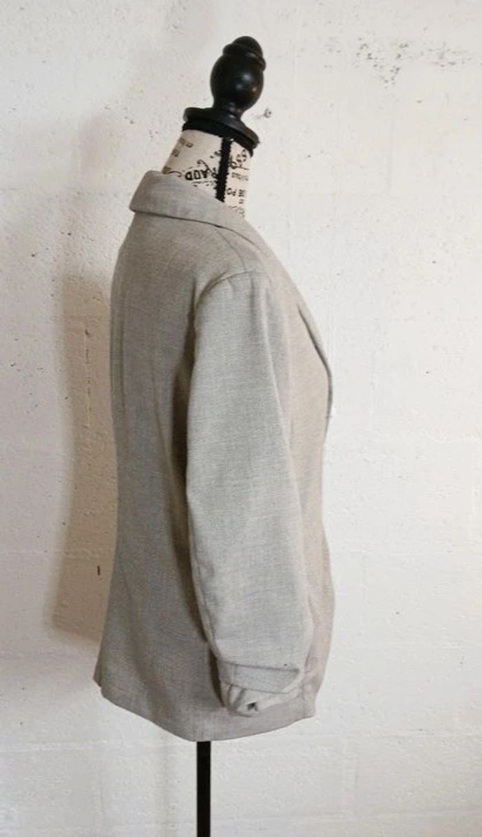 🩶 Blazer beige grisé H&M – Taille 40 – Chic & léger – Très bon état - photo numéro 5