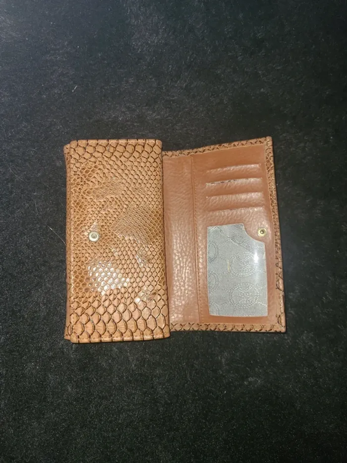 Grand portefeuille marron - photo numéro 3