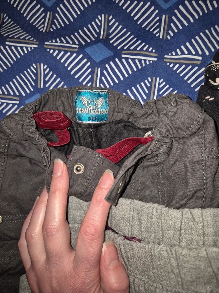 Lot 5 pantalons 6 mois - photo numéro 5