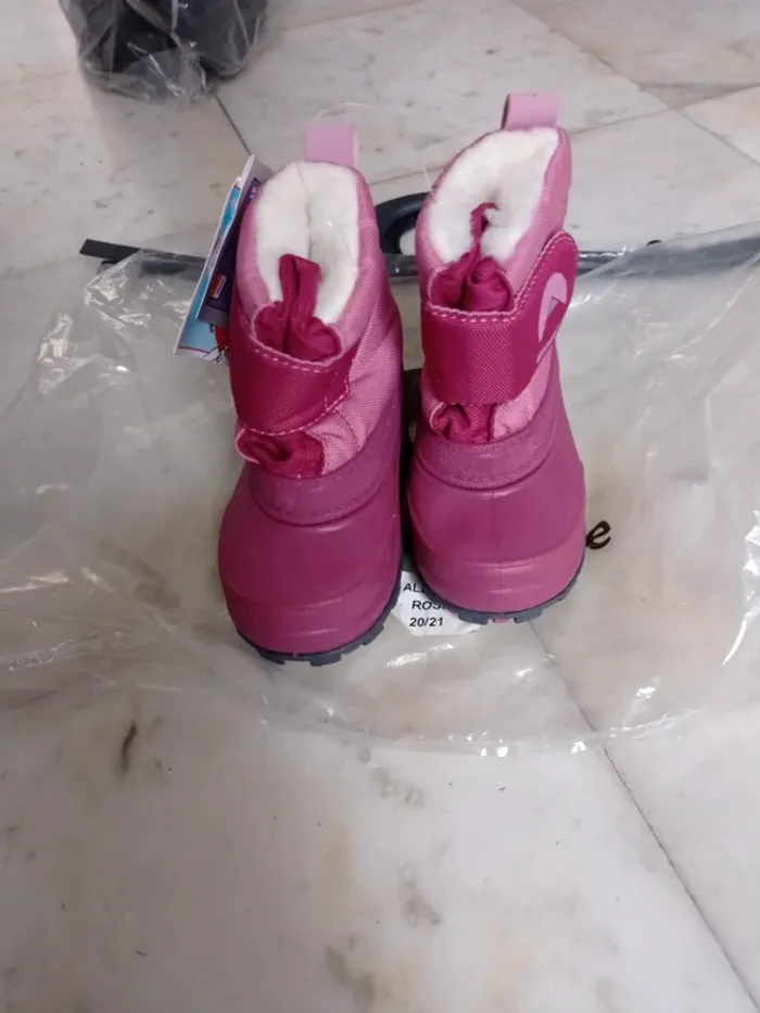 Bottes neiges boots neuves 20/21 - photo numéro 2