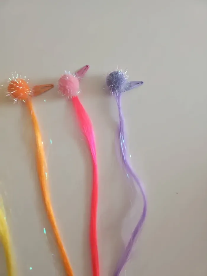Lot de 6 barrettes arc-en-ciel avec extension - photo numéro 4
