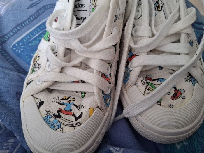 Basket adidas disney - photo numéro 2