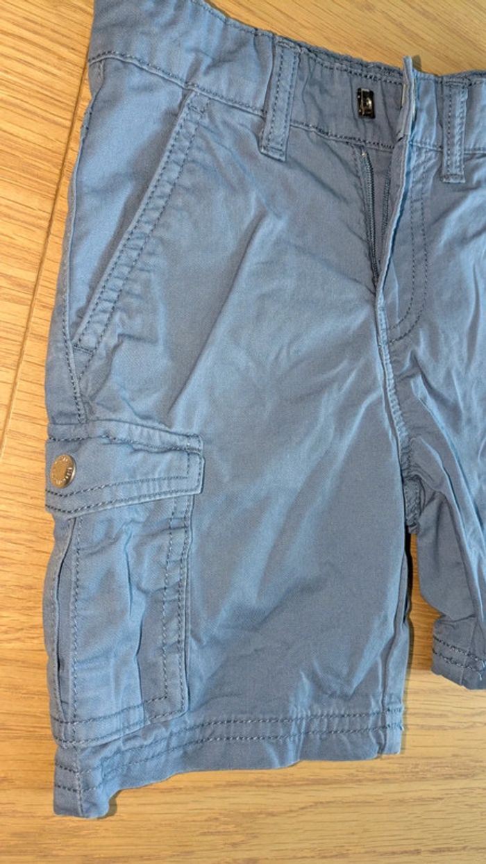 Short bleu 4 ans Gémo - photo numéro 3