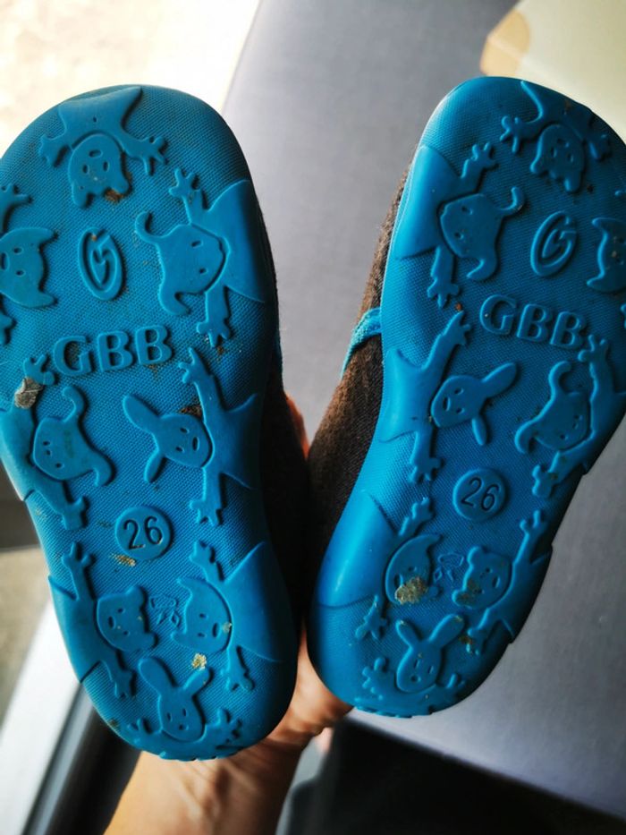 Chaussons taille 26 - photo numéro 6