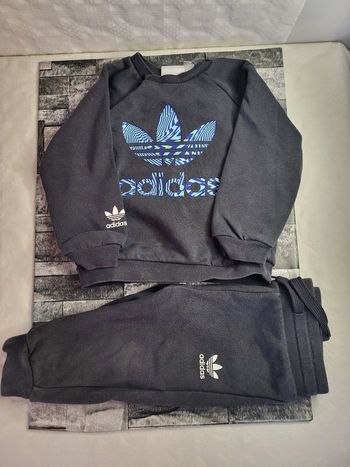 Ensemble sweat et joggings Adidas 9/12 mois 