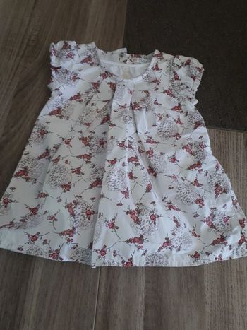 Lot 4 robes 1 jupe 6 mois parfait état