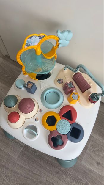 Table activités Smoby 