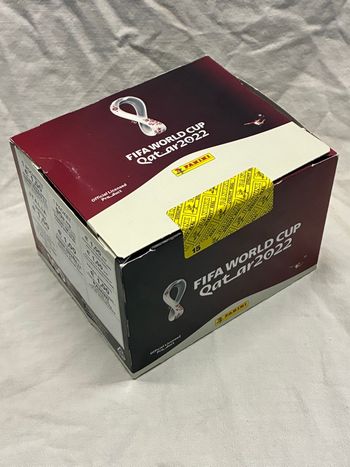Box 100 sachets Panini FIFA World Cup Qatar 2022 ⚽️