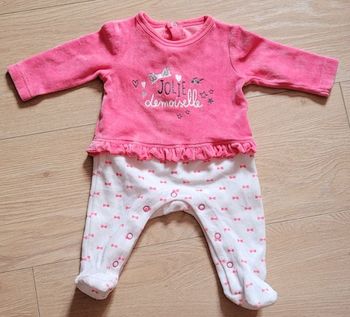 Pyjama velours rose et blanc 1 mois