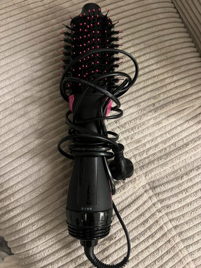 Brosse soufflante revlon One-Step Volumizer - photo numéro 3