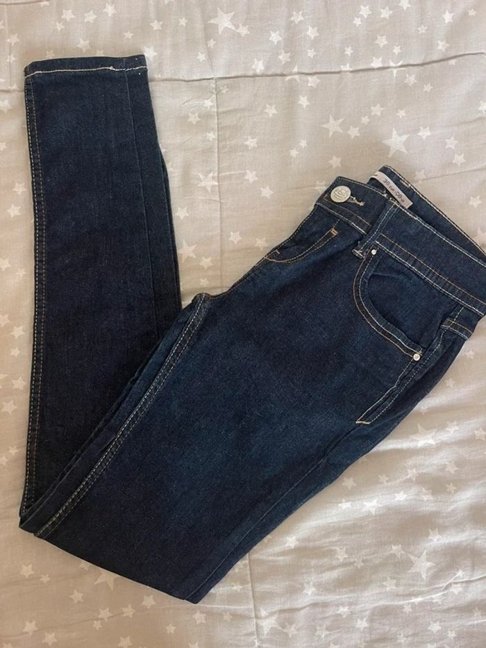 Pantalón vaquero oscuro - photo numéro 4